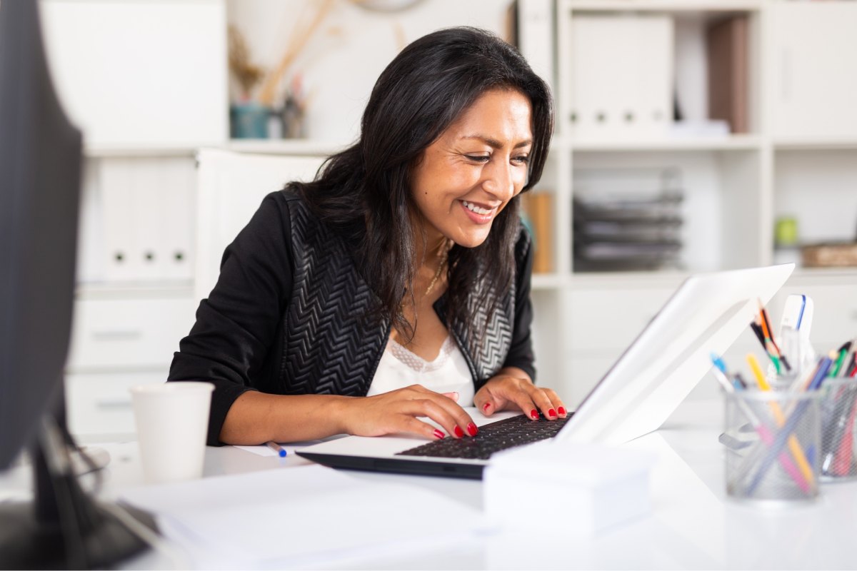 Trabajos Cerca de mi Para Mujeres en Español – 2024